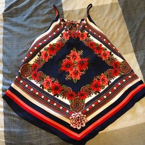 Gorgeous flowing floral tank